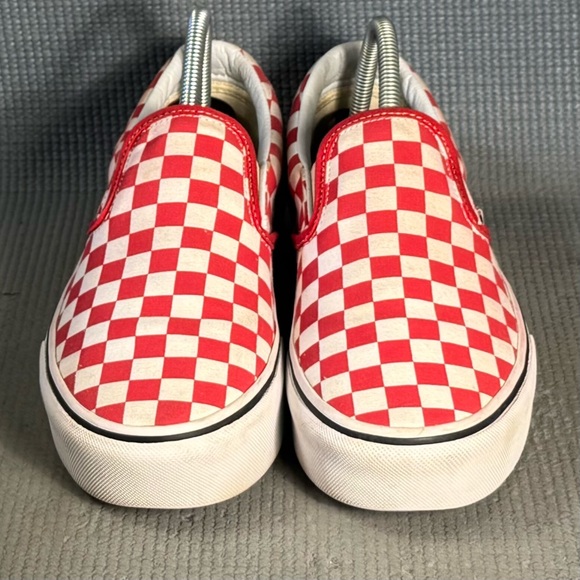 Vans Off The Wall Checkered Board Slip On Shoes Red White Men Sz 8 Women Sz 9.5 - Picture 3 of 9